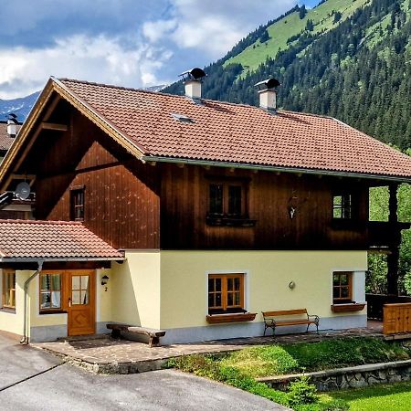 Ferienhaus Alpenschloessl 레르모스 외부 사진