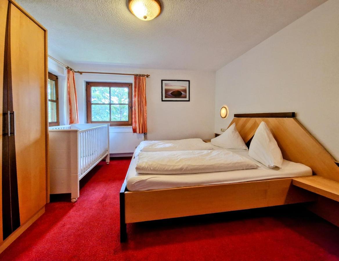 Ferienhaus Alpenschloessl 레르모스 외부 사진