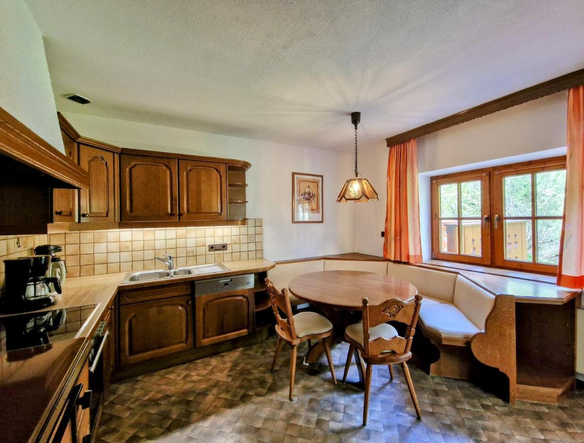 Ferienhaus Alpenschloessl 레르모스 외부 사진