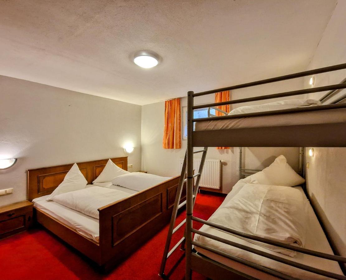 Ferienhaus Alpenschloessl 레르모스 외부 사진