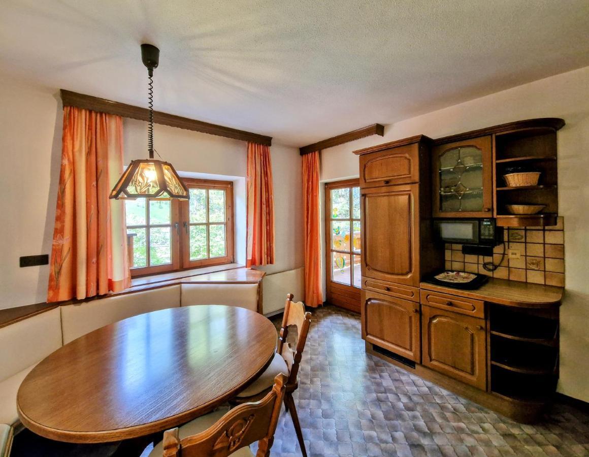 Ferienhaus Alpenschloessl 레르모스 외부 사진